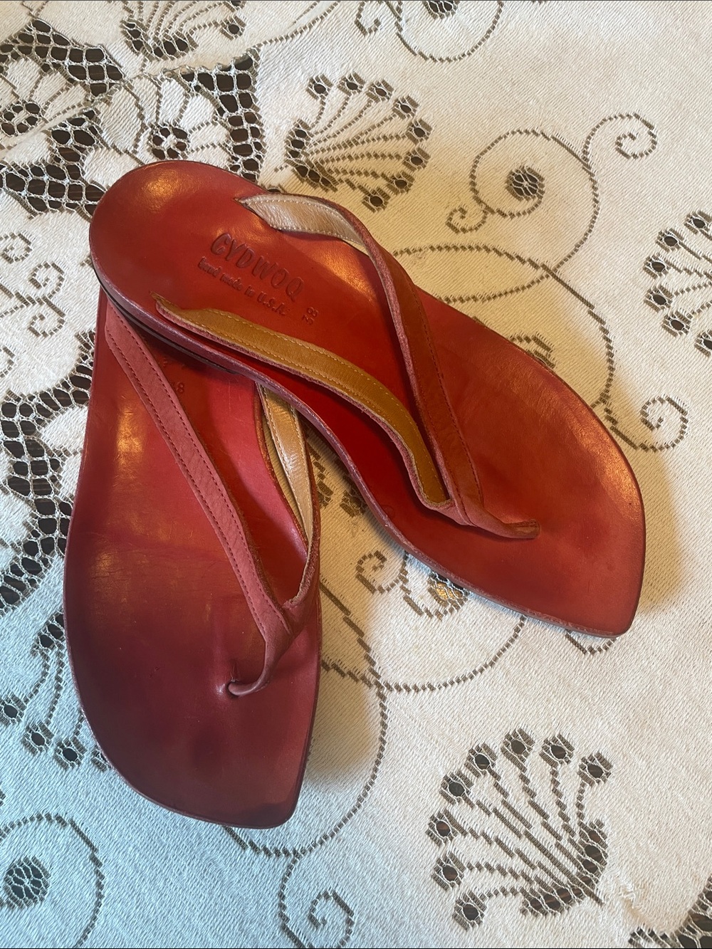 Cydwoq Handmade Women's Red Leather Thong Sandals